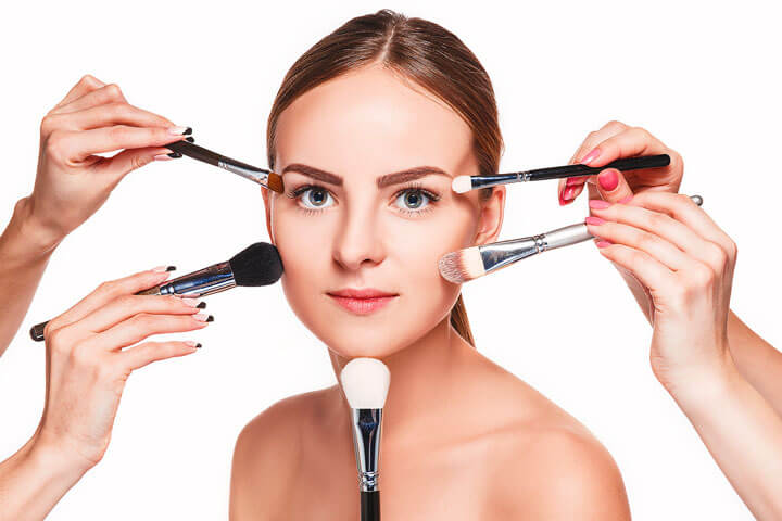 Kosmetikausbildung bei Akademie der Kosmetik innerhalb von 12 Monaten - Kopfbild